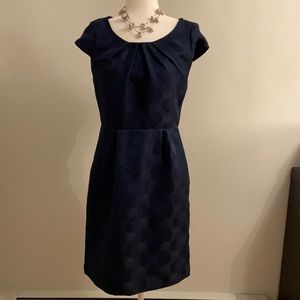 Cuff sleeves dress